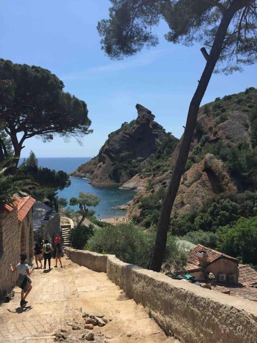 Bungalow Avec Piscine Privative Proche Aix En Provence La Barben Zewnętrze zdjęcie